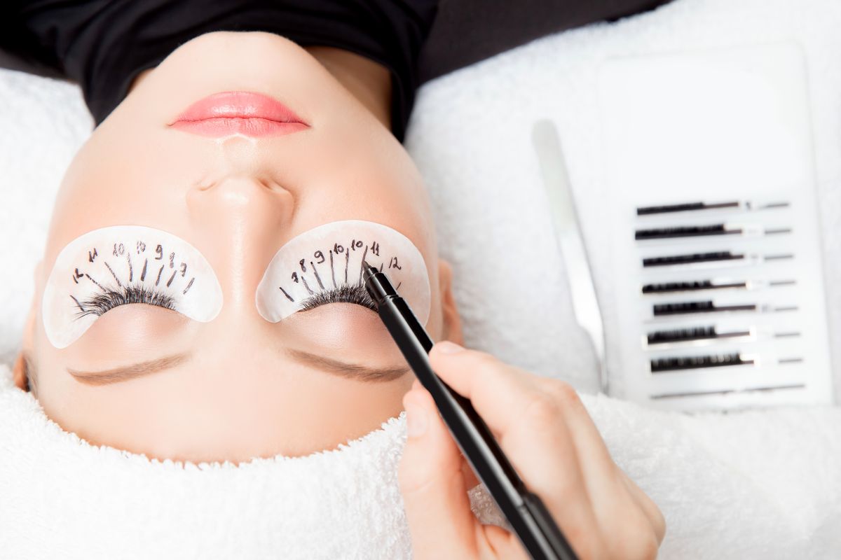 les modeles dextensions de cils