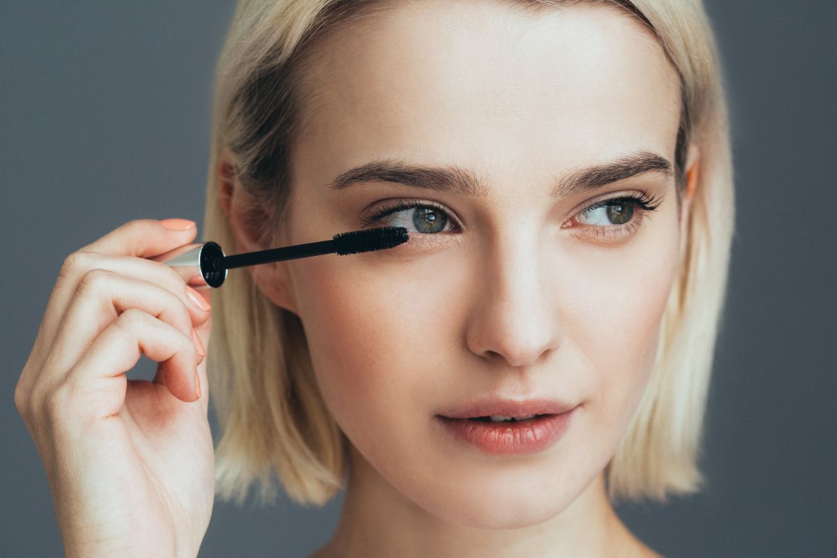 mascara recourbant